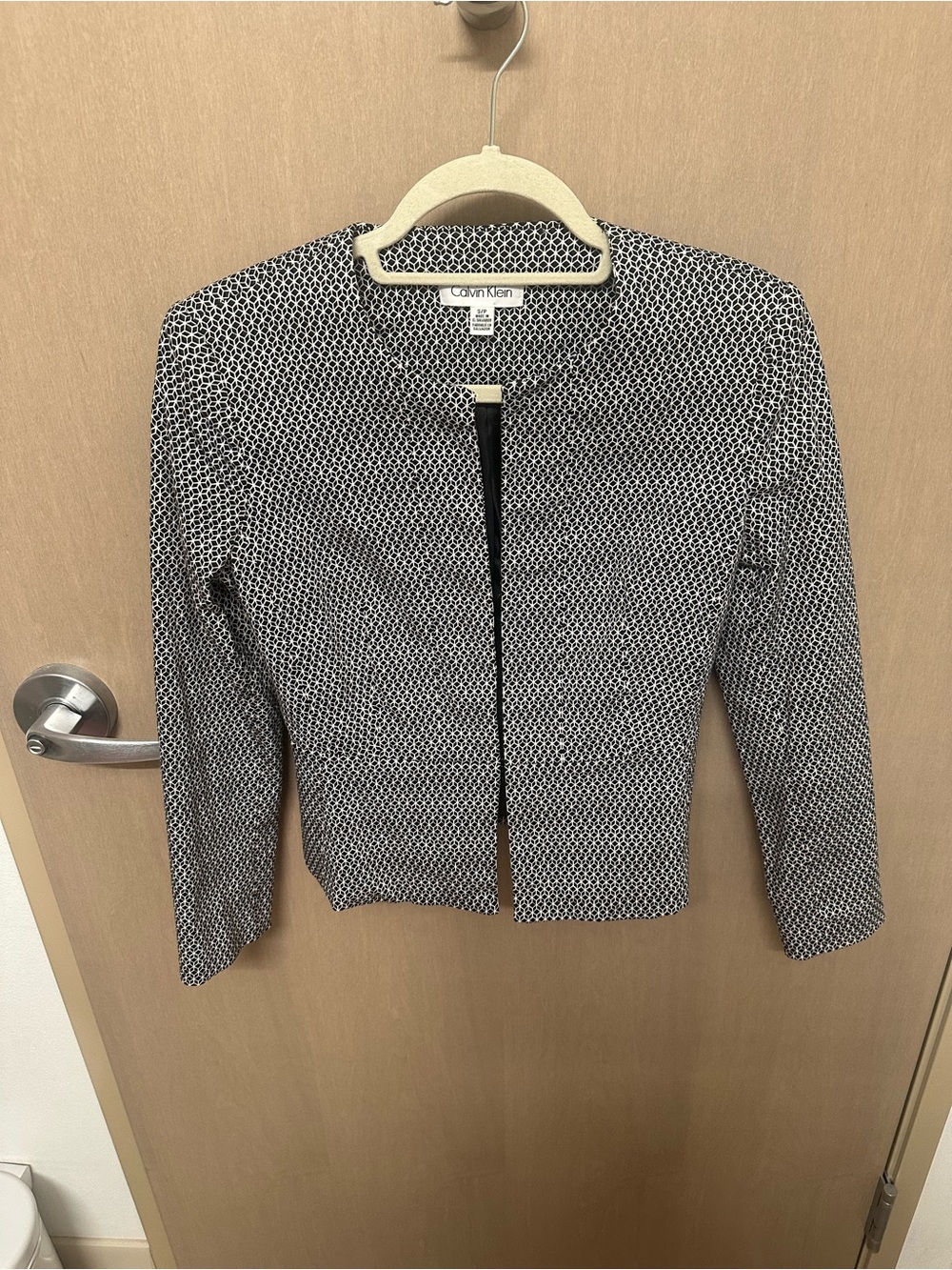 Calvin Klein Black & White Patterned Zip-Front Blazer